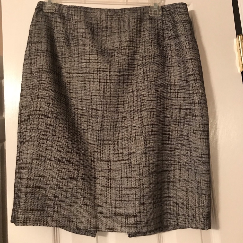 pencil skirt